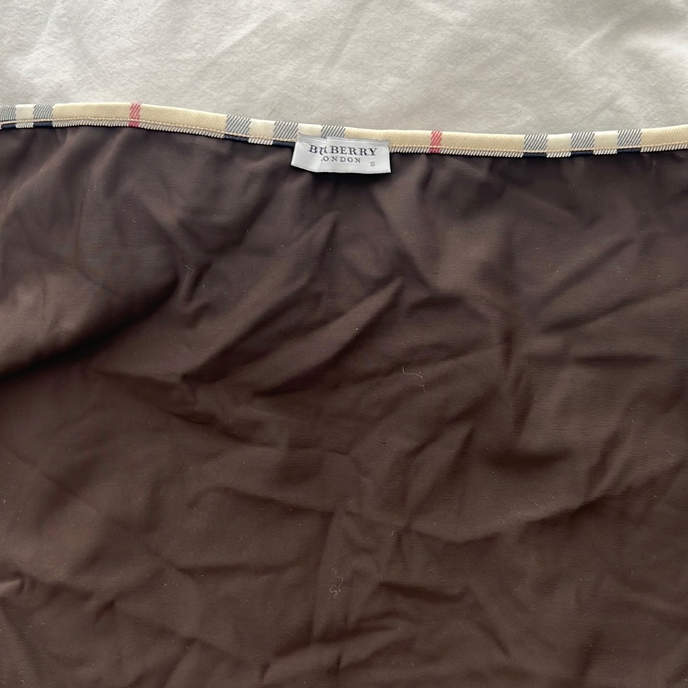 Burberry swim